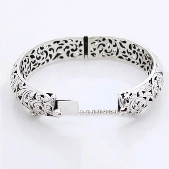 Silpada Bracelet Filigree Bangle Substantial Sterling Silver with safety chain - Picture 4 of 5